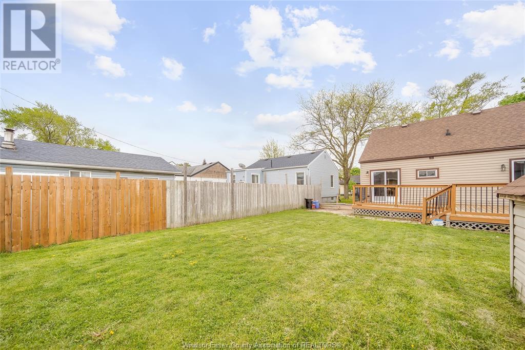 2126 Forest Avenue, Windsor, Ontario  N8W 2G5 - Photo 44 - 25011409