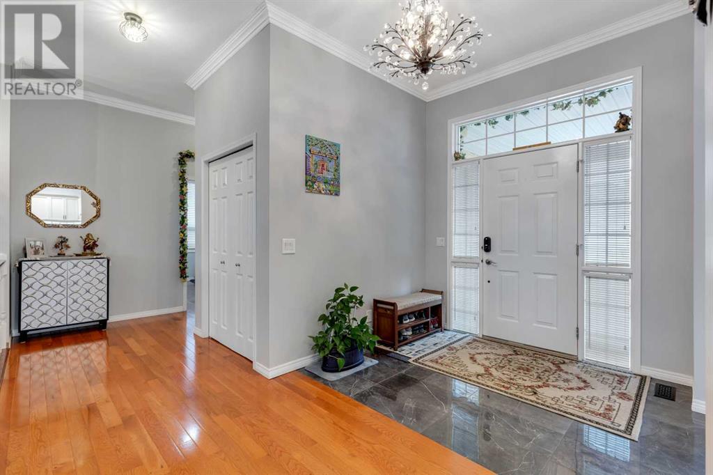 Property at 139 Valley Ridge Green NW image 4