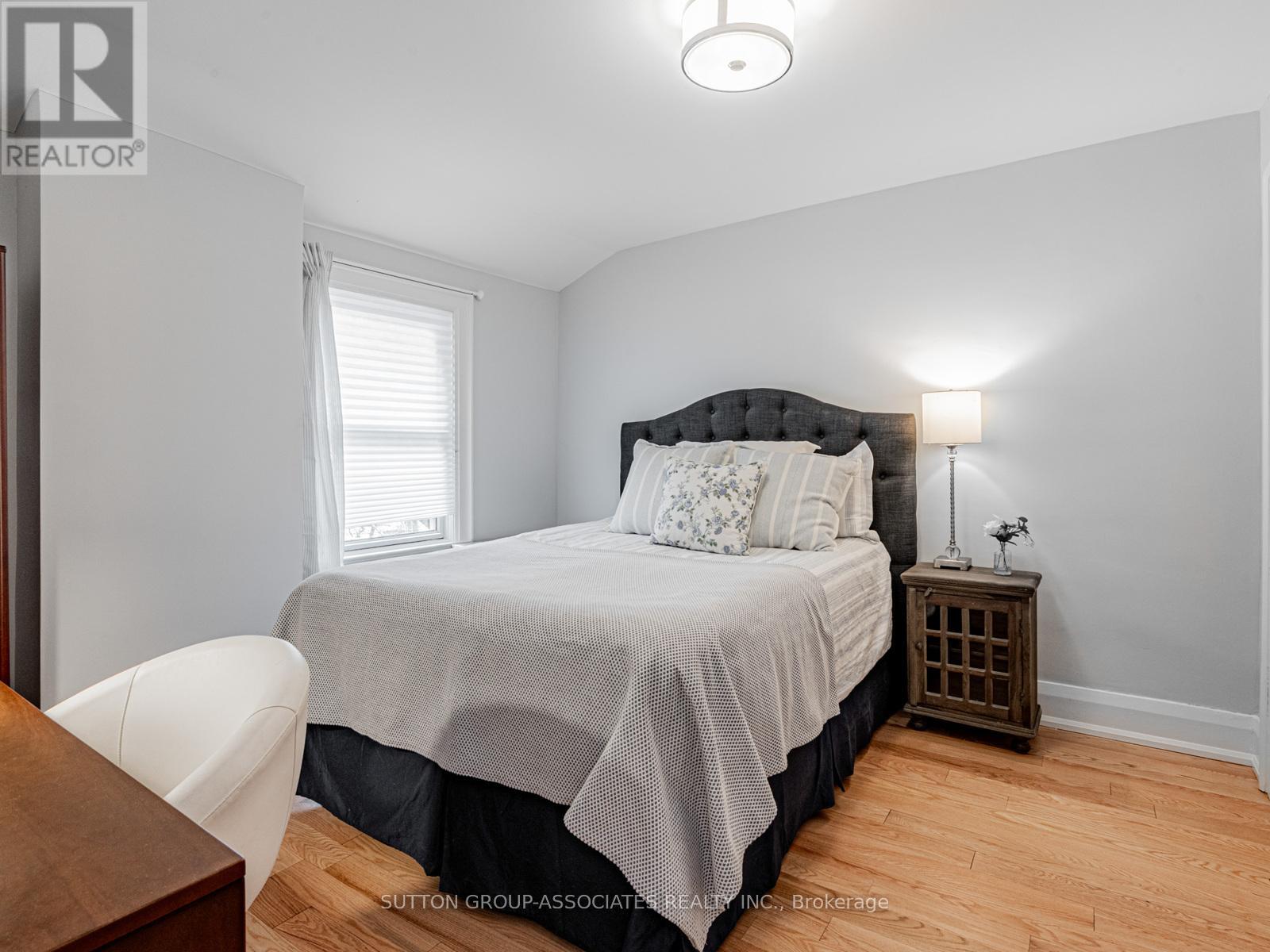 20 Glengrove Avenue E, Toronto, Ontario  M4N 1E7 - Photo 27 - C12128667