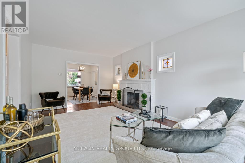 168 Roslin Avenue, Toronto, Ontario  M4N 1Z6 - Photo 9 - C12128927