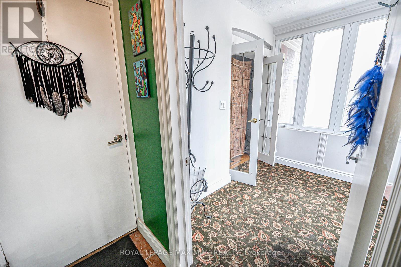 Unit 1 - 263 Brock Avenue, Toronto (Little Portugal), Ontario  M6K 2M3 - Photo 5 - C12129914