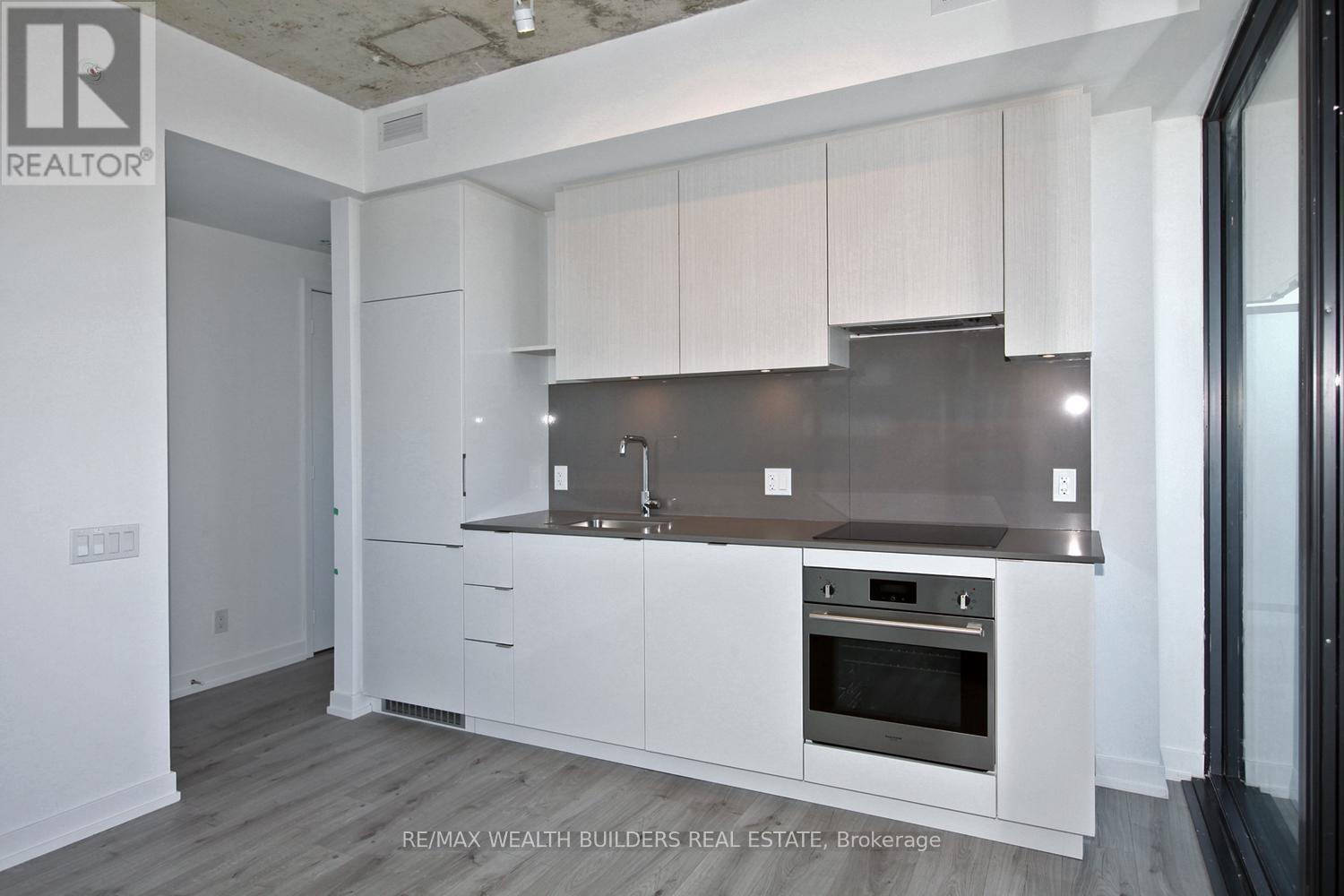 2804 - 161 Roehampton Avenue, Toronto, Ontario  M4P 0C8 - Photo 11 - C12129933