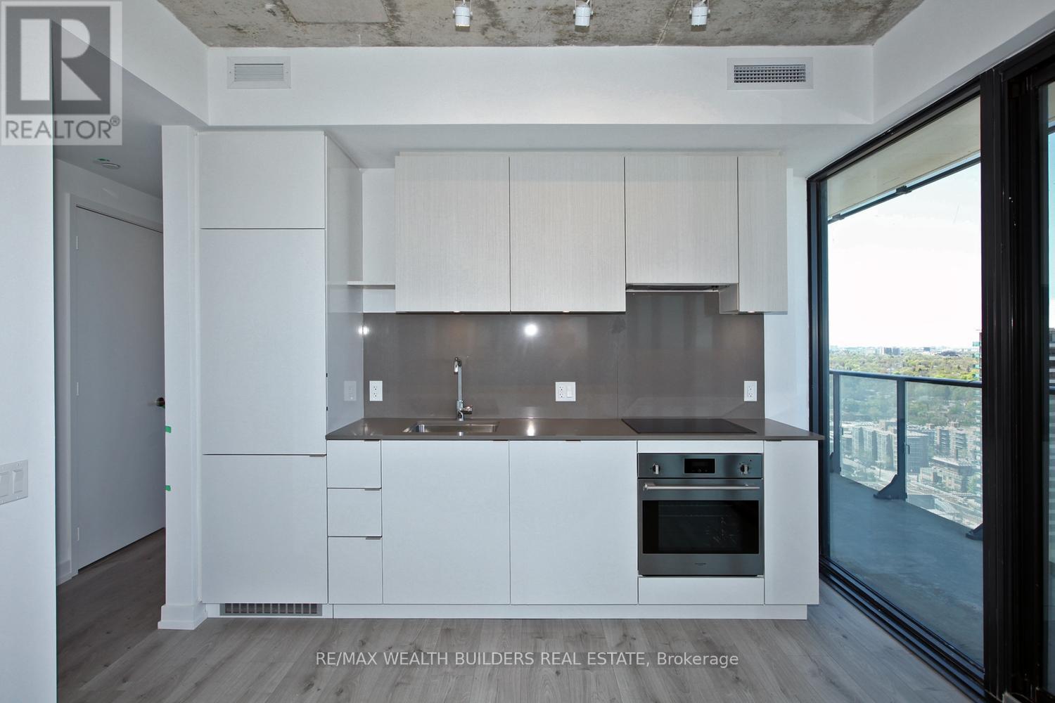 2804 - 161 Roehampton Avenue, Toronto, Ontario  M4P 0C8 - Photo 8 - C12129933