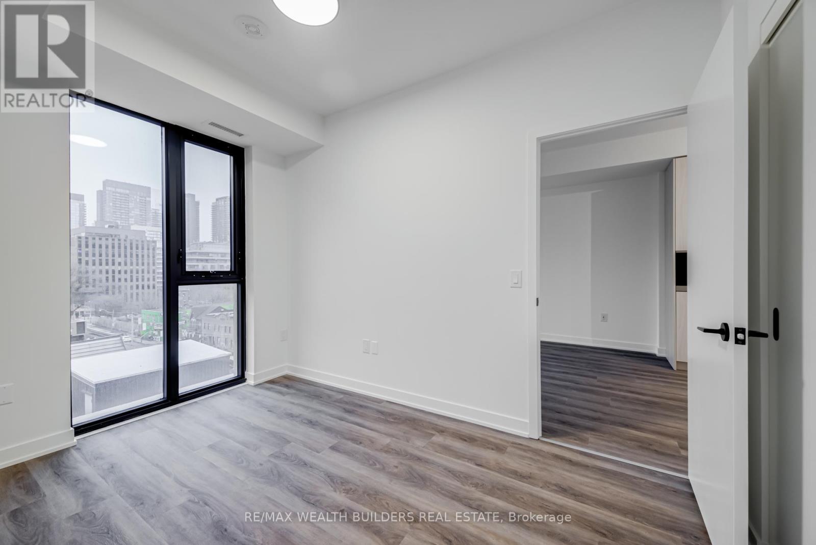 606 - 123 Portland Street, Toronto, Ontario  M5V 2N4 - Photo 17 - C12129958