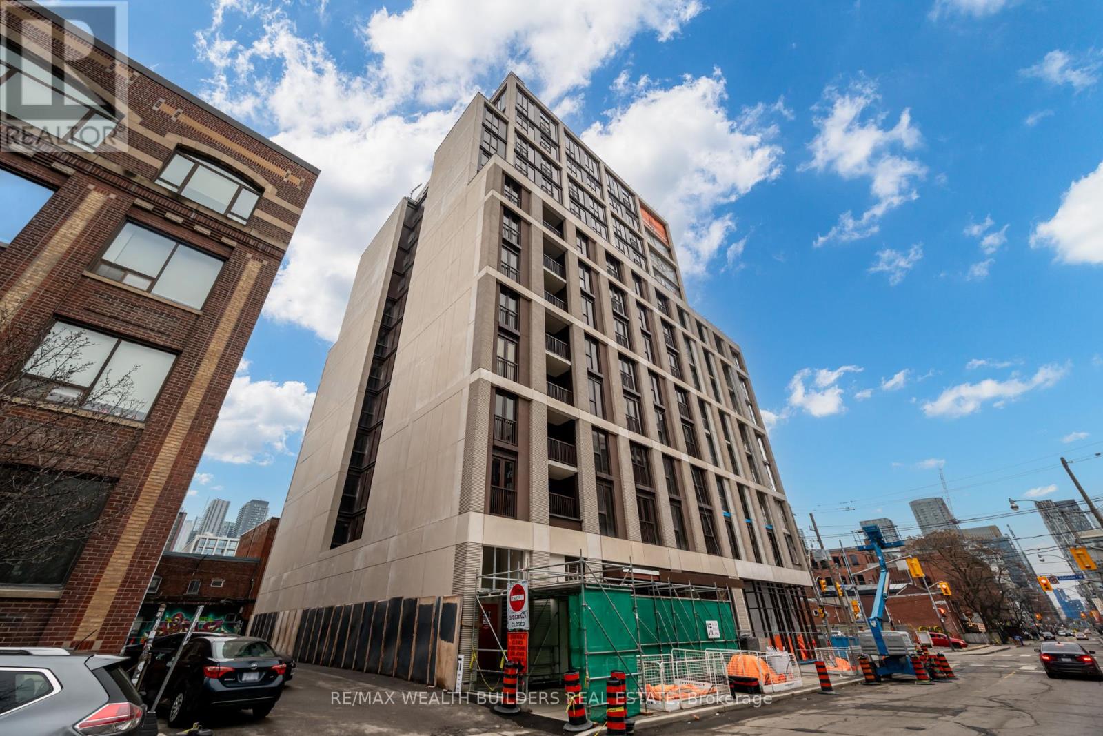 606 - 123 Portland Street, Toronto, Ontario  M5V 2N4 - Photo 2 - C12129958