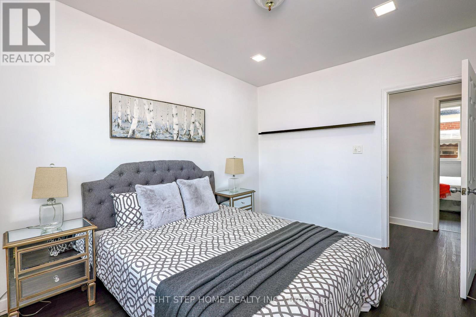 137 Benleigh Drive, Toronto, Ontario  M1H 1K4 - Photo 13 - E12129825