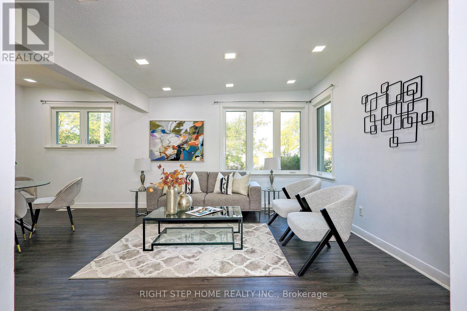 Property at 137 BENLEIGH DRIVE image 3