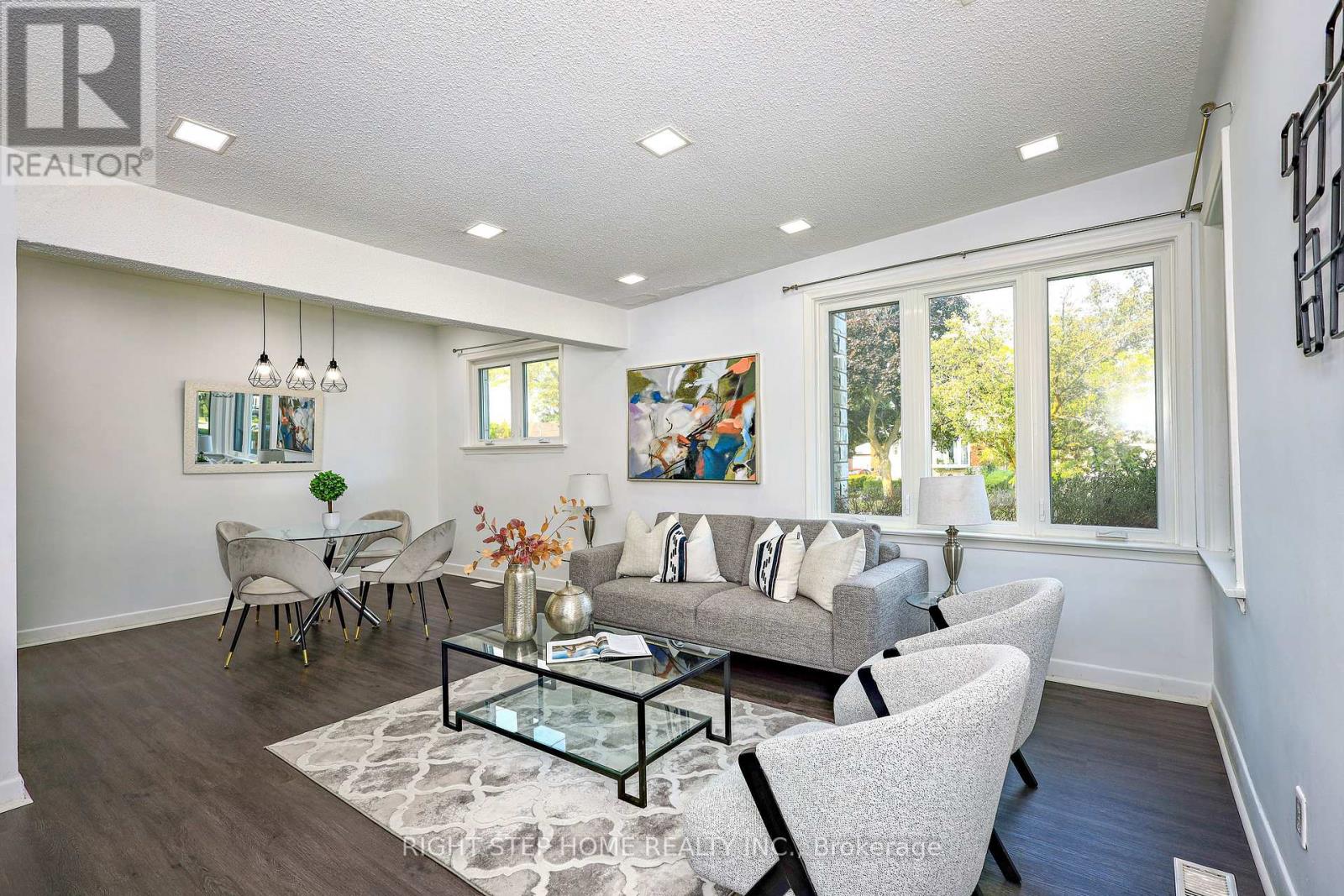 Property at 137 BENLEIGH DRIVE image 4