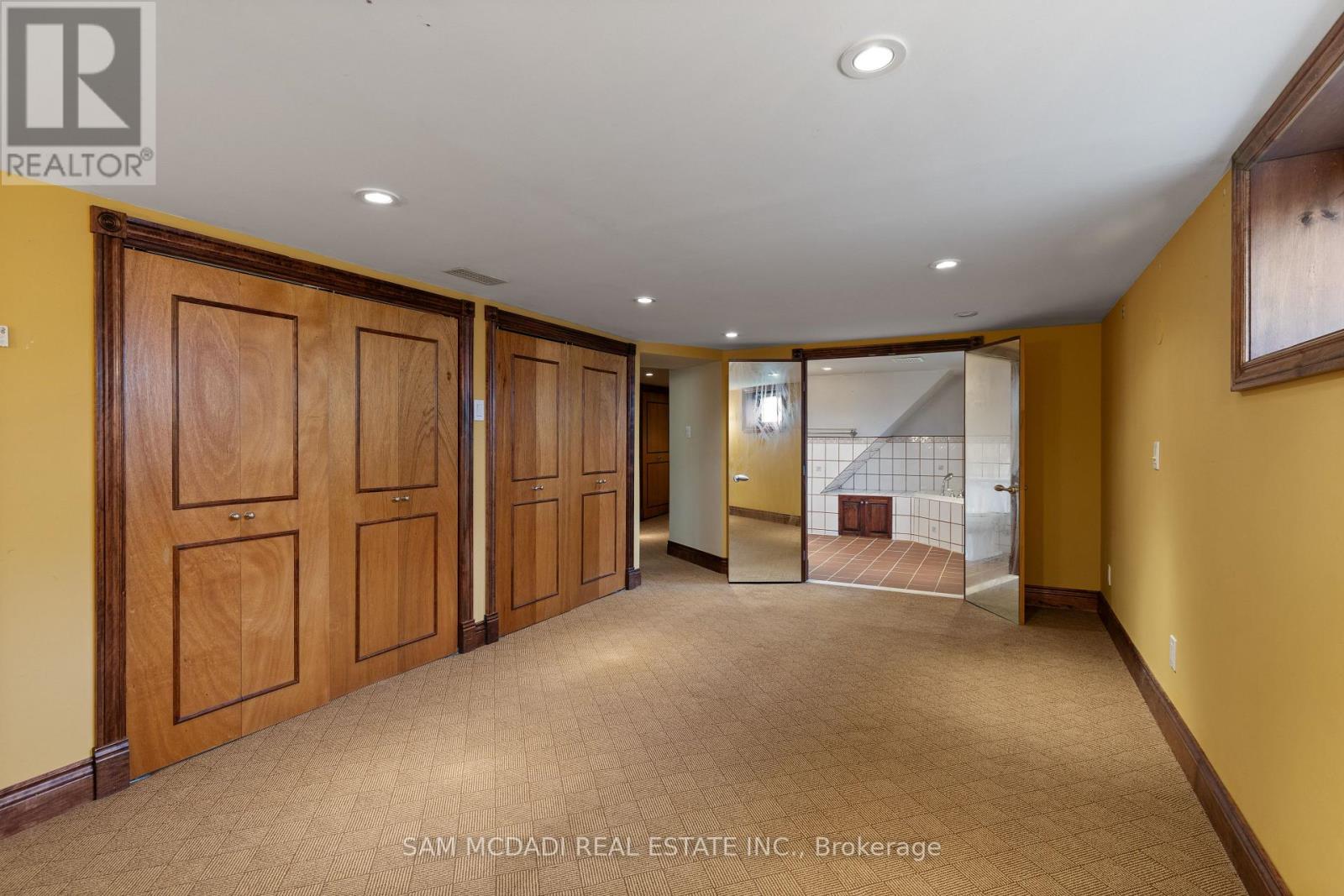 319 Cosburn Avenue, Toronto, Ontario  M4J 2N1 - Photo 24 - E12129831