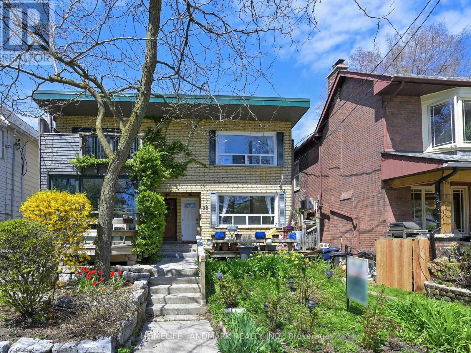 Property at 24 KEWBEACH AVENUE image 1