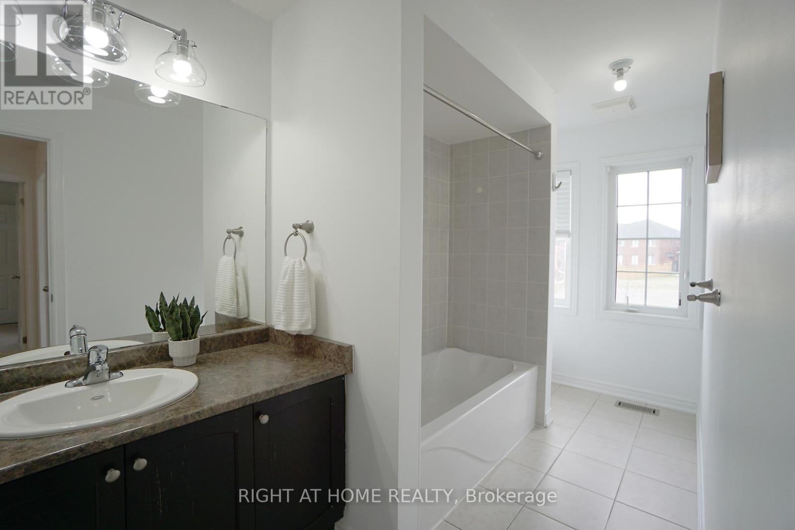 99 Grady Drive, Clarington, Ontario  L1B 0C6 - Photo 42 - E12129995