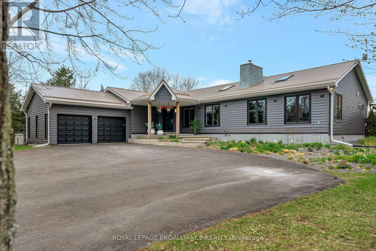Property at 135 HISCOCK SHORES ROAD image 1