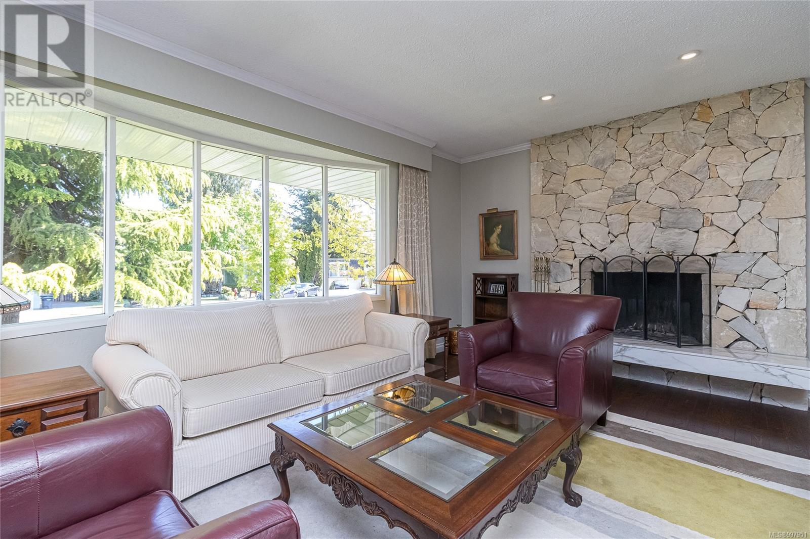 2295 Greenlands Rd, Saanich, British Columbia  V8N 5B9 - Photo 7 - 997951