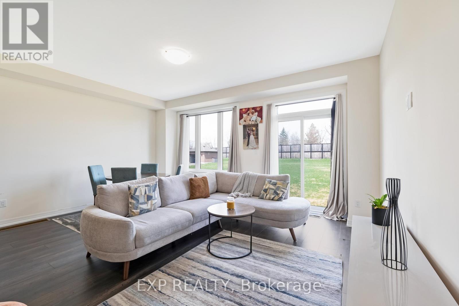 122 Turnberry Lane, Barrie, Ontario  L9J 0M3 - Photo 15 - S12126664