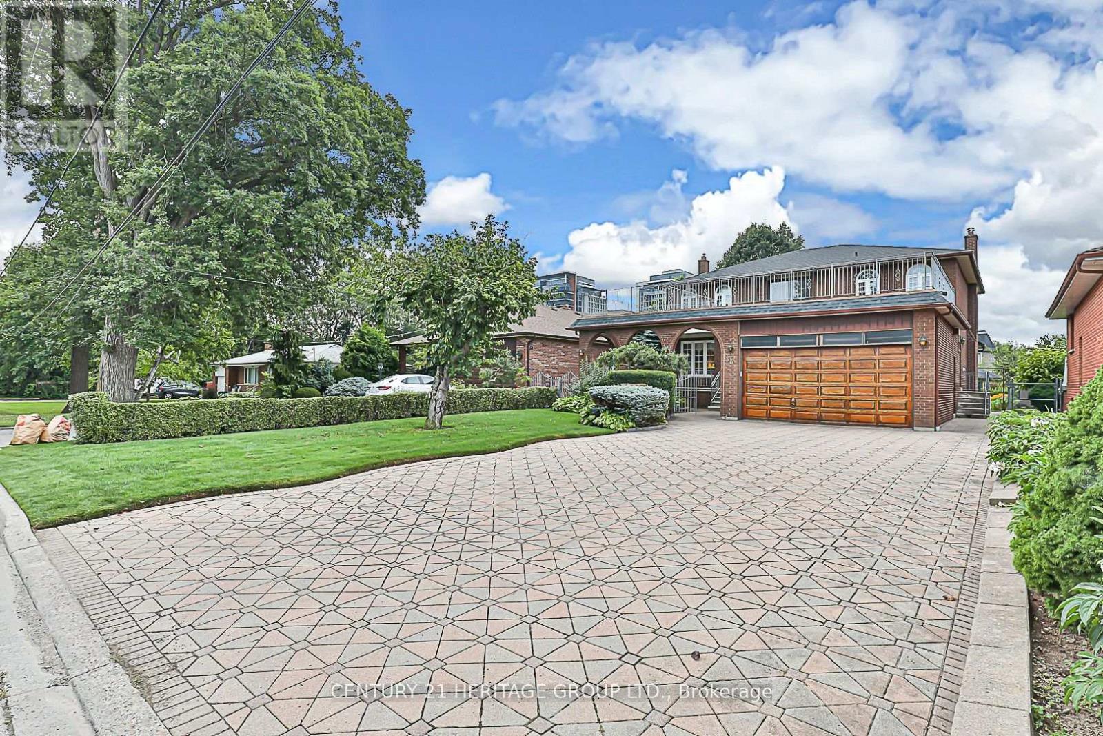 Property at 33 MAY AVENUE image 2
