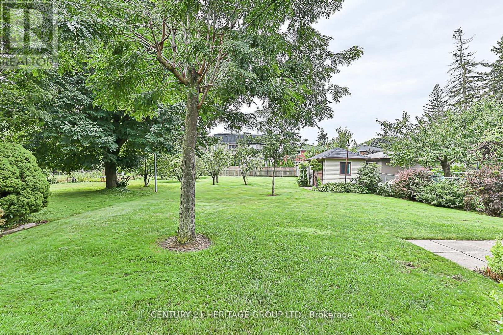 33 May Avenue, Richmond Hill (North Richvale), Ontario  L4C 3S7 - Photo 36 - N12129827