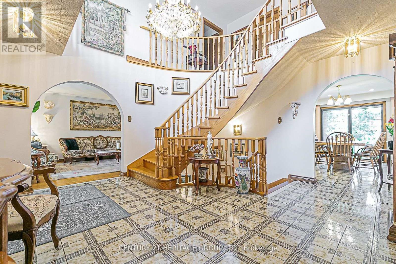 Property at 33 MAY AVENUE image 5