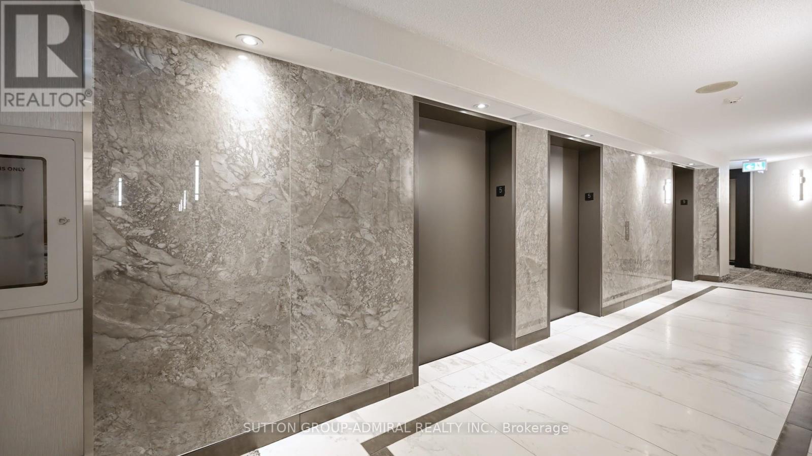 512 - 7460 Bathurst Street, Vaughan, Ontario  L4J 7K9 - Photo 12 - N12129844