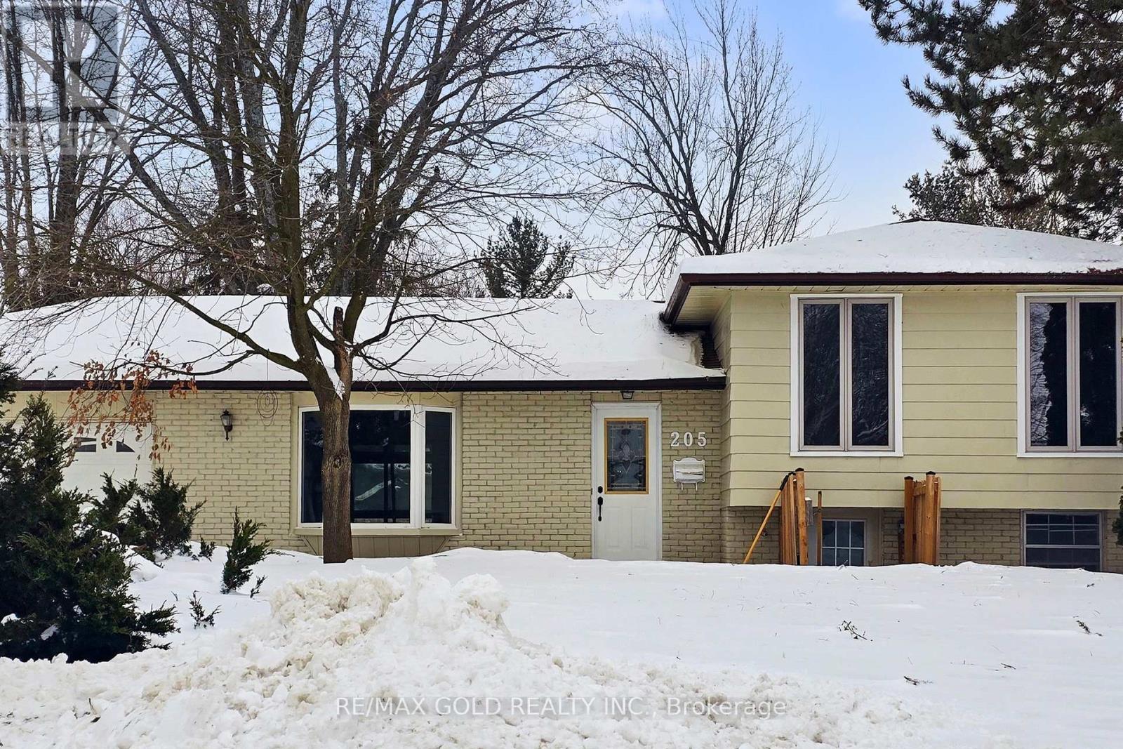 Property at 205 CHERRY COURT image 2
