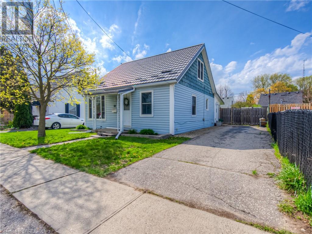 63 Tenth Avenue, Brantford, Ontario  N3S 1G3 - Photo 3 - 40725737