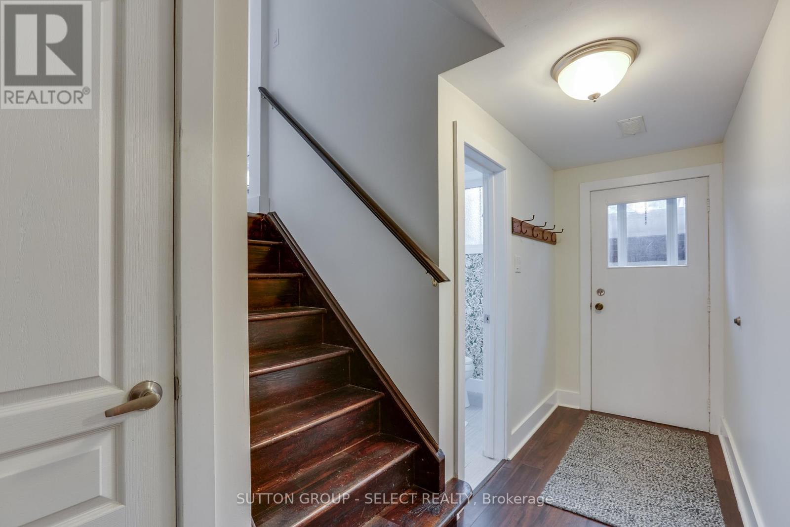 Photo 22 of 49 for 1528 Glenora Drive
