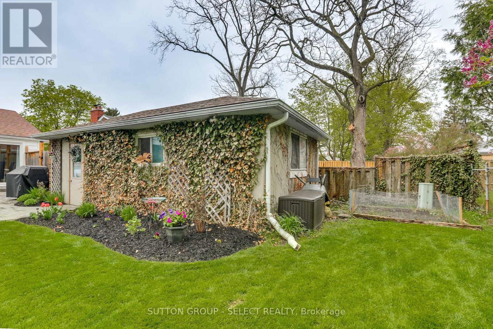 Photo 41 of 49 for 1528 Glenora Drive