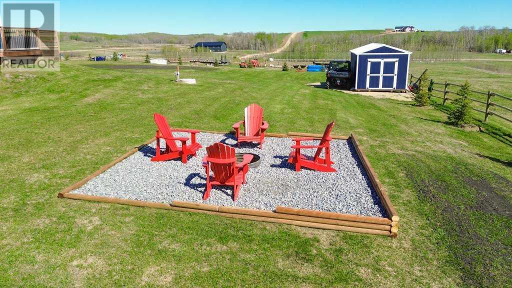 156 Bruhn Boulevard, Rural Ponoka County, Alberta  T0C 2J0 - Photo 13 - A2217888