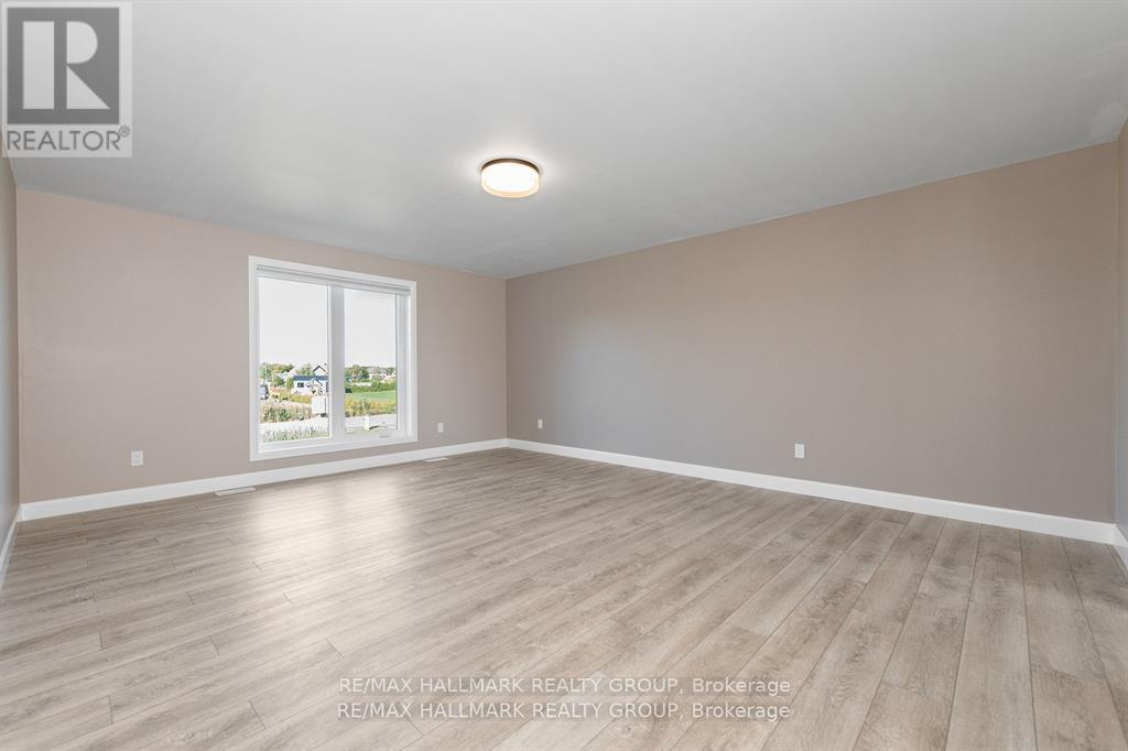 7 Des Orchidees Street, Clarence-Rockland, Ontario  K0A 2A0 - Photo 17 - X12077425