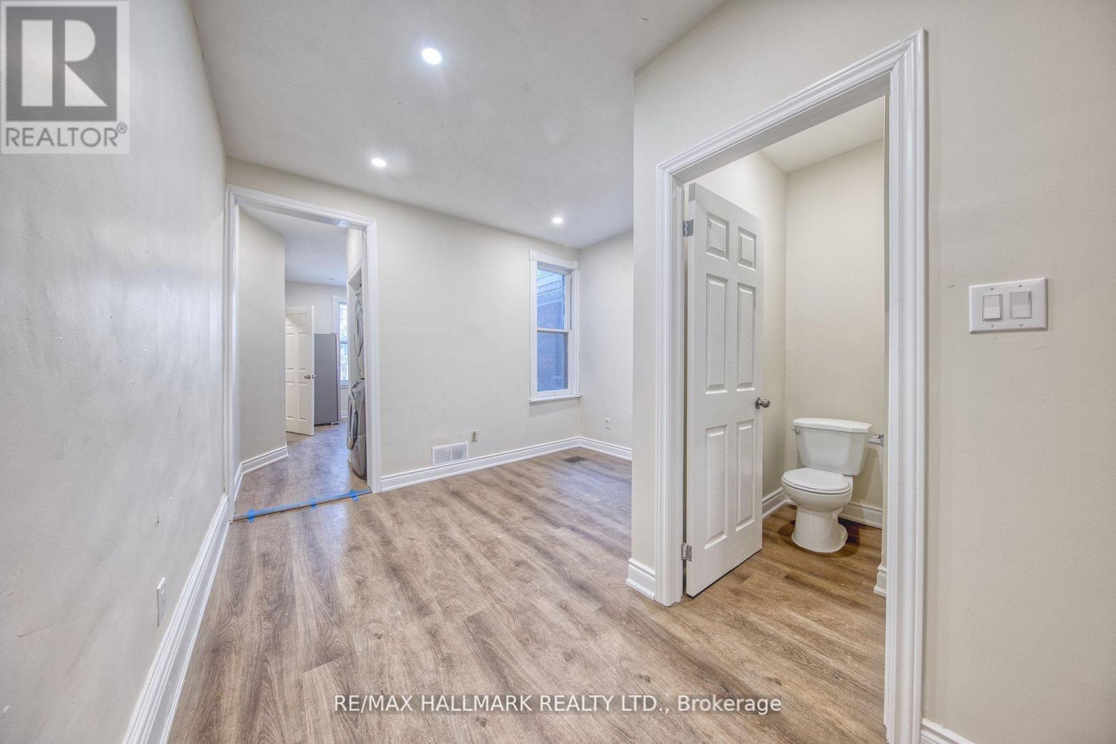 Main - 46 Springhurst Avenue, Toronto, Ontario  M6K 1B6 - Photo 4 - W12129757