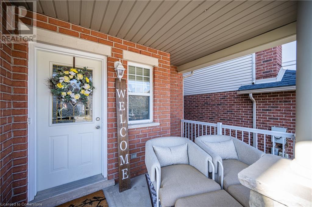 Property at 17 DARNELL Road image 3
