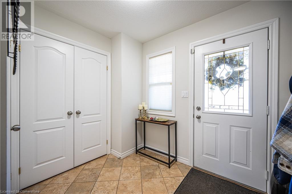 Property at 17 DARNELL Road image 4