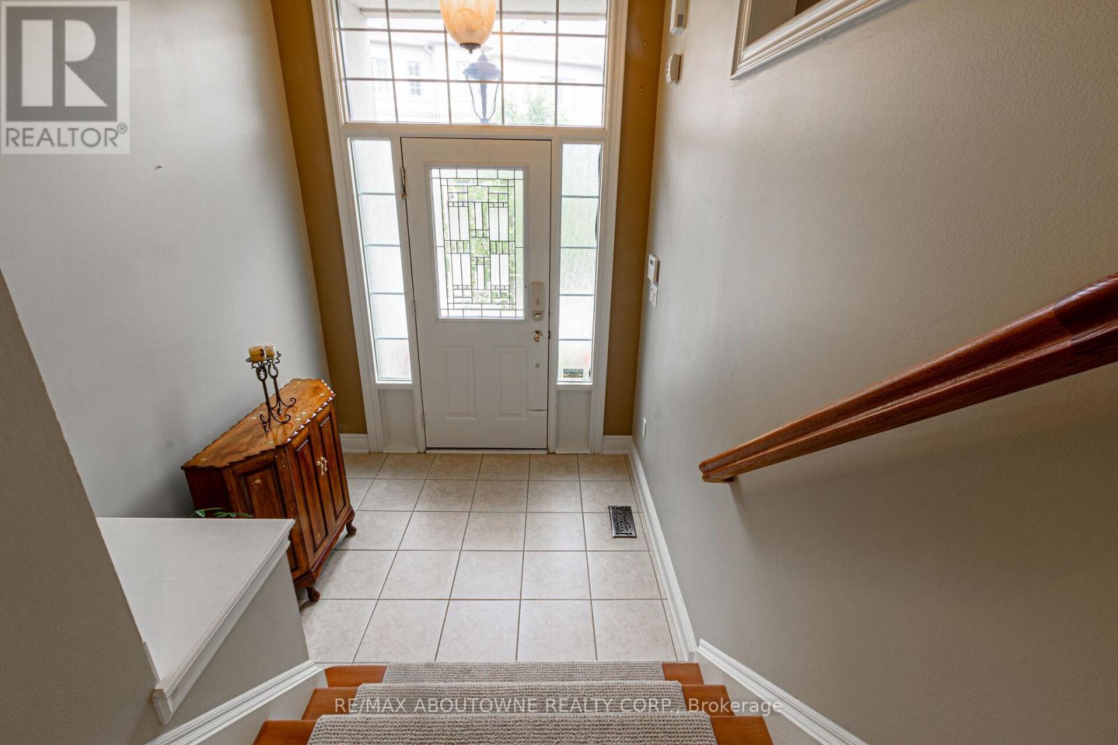 Property at 15 - 2400 NEYAGAWA BOULEVARD image 5