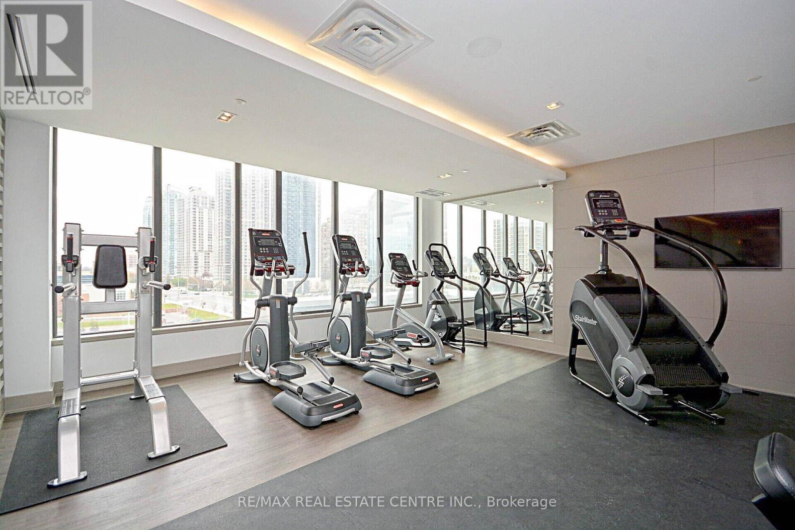 516 - 4011 Brickstone Mews, Mississauga (City Centre), Ontario  L5B 0J7 - Photo 26 - W12129850