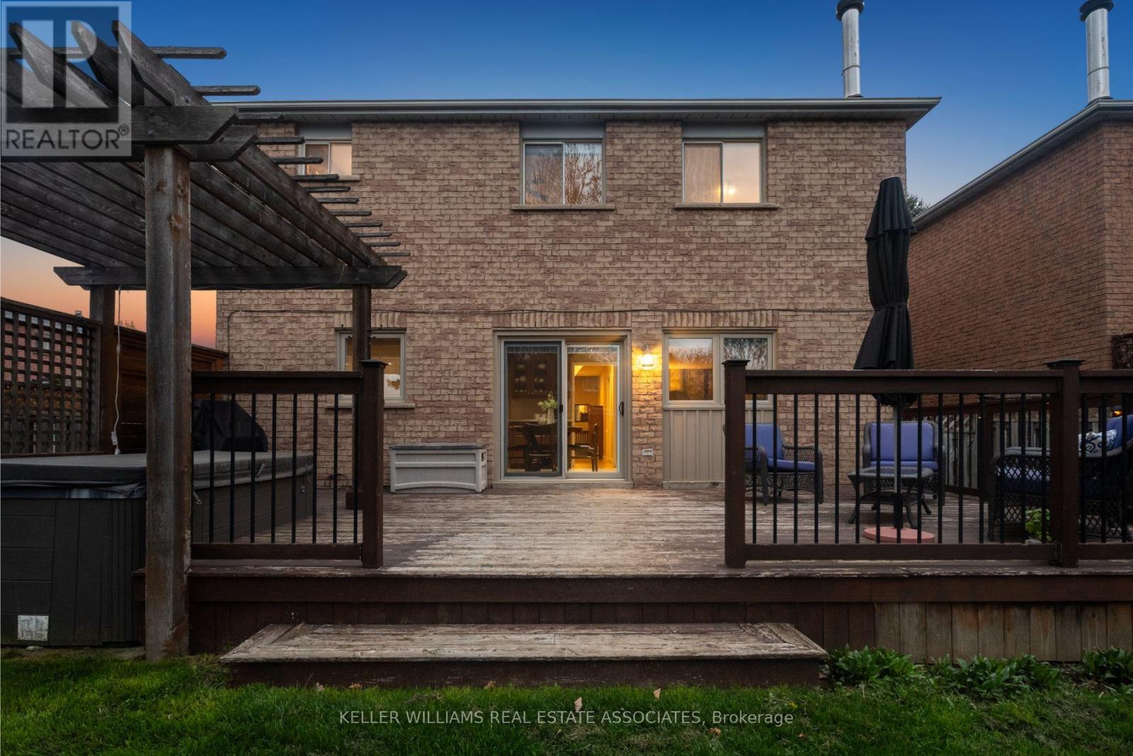 57 Webster Way, Halton Hills, Ontario  L7G 5J5 - Photo 33 - W12129901