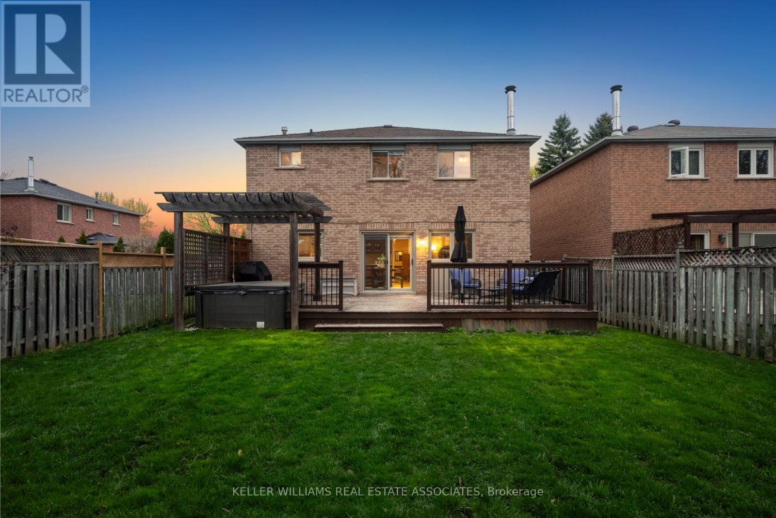 57 Webster Way, Halton Hills, Ontario  L7G 5J5 - Photo 34 - W12129901