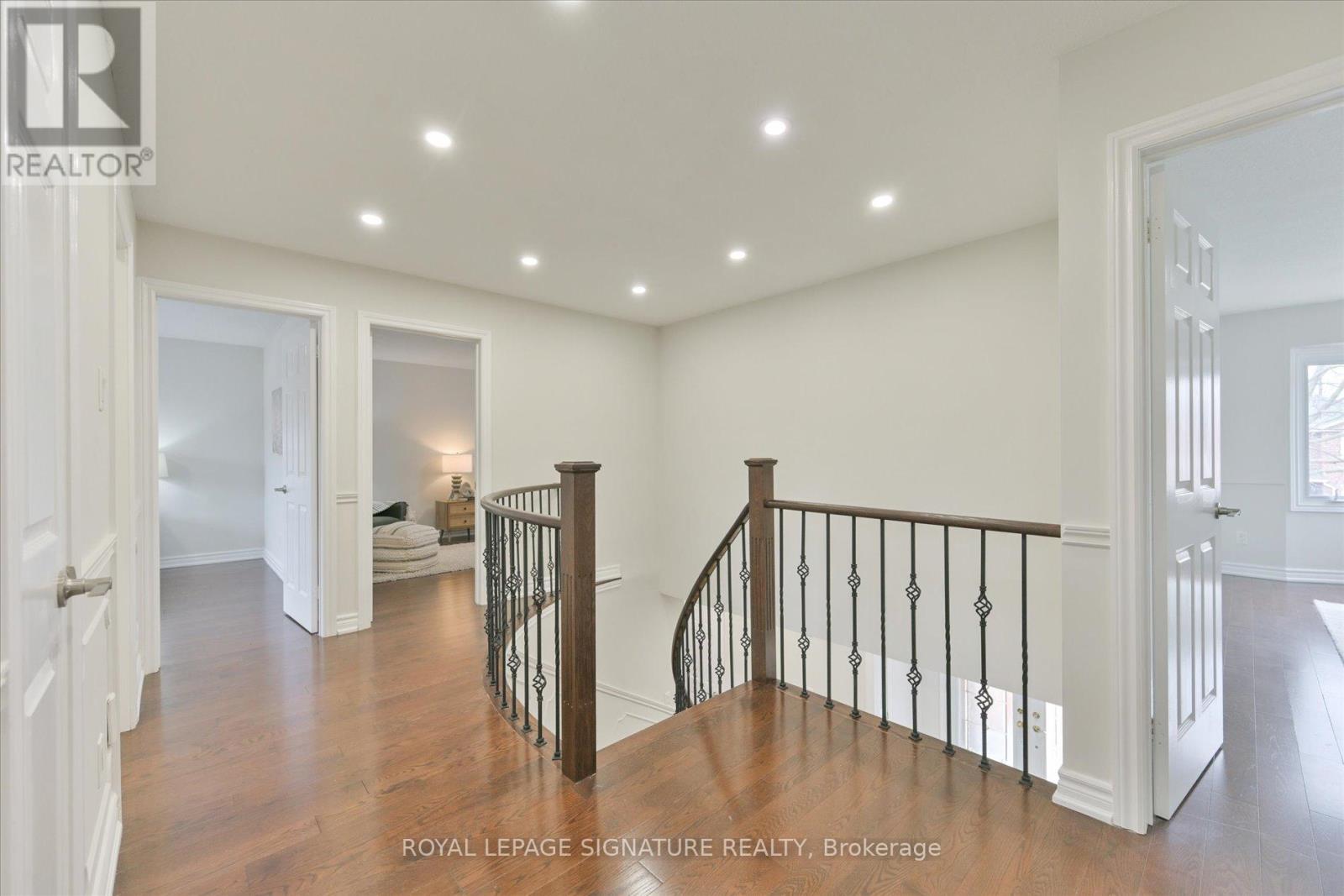 1878 Flintlock Court, Mississauga, Ontario  L5L 3E1 - Photo 21 - W12129944