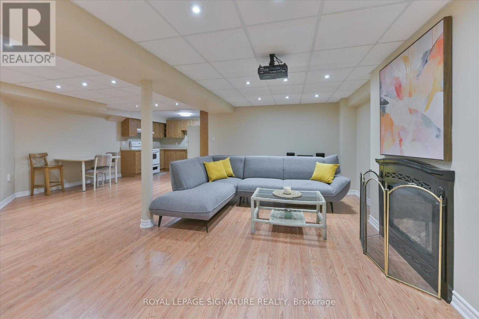 1878 Flintlock Court, Mississauga, Ontario  L5L 3E1 - Photo 37 - W12129944