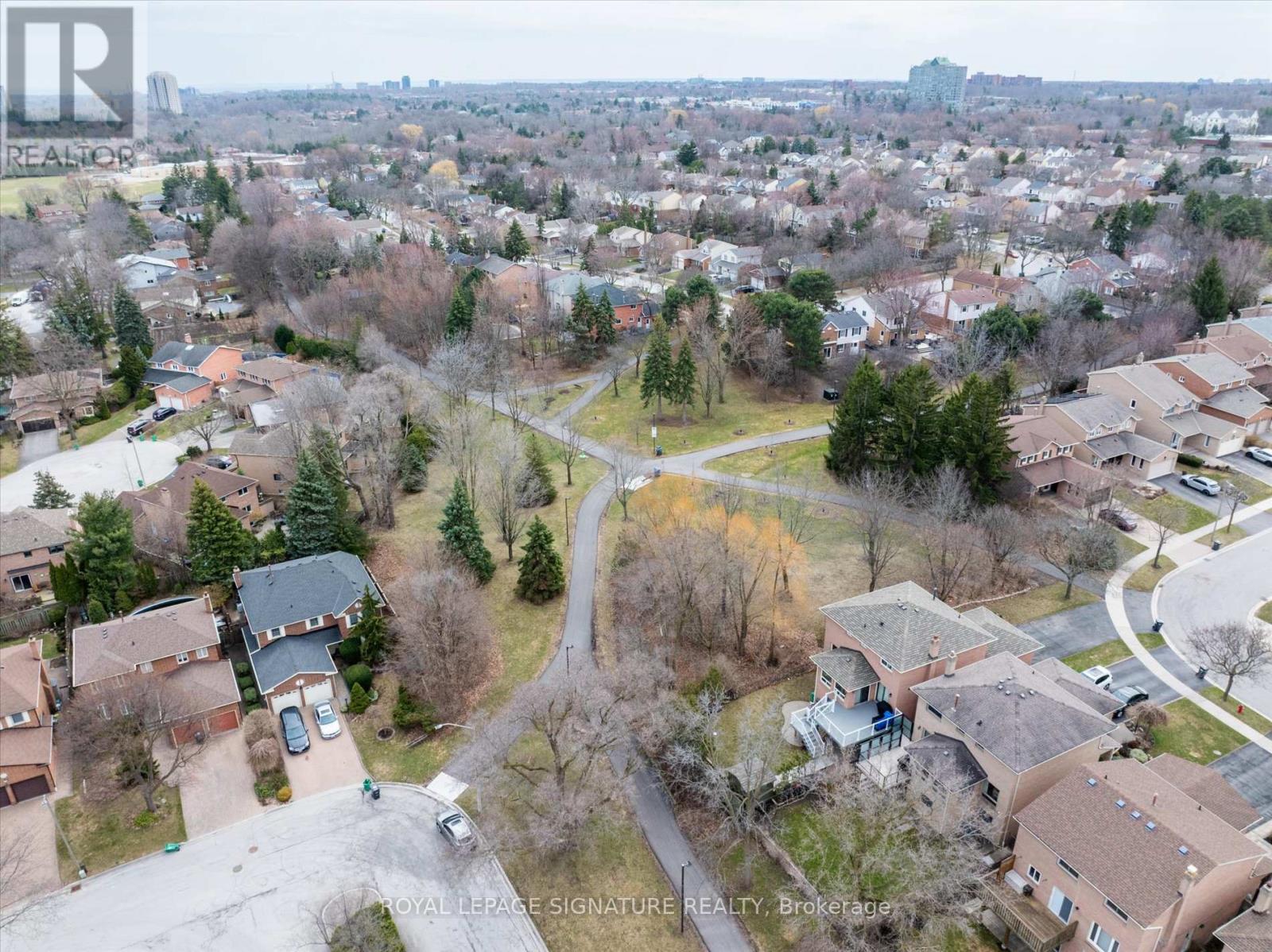 1878 Flintlock Court, Mississauga, Ontario  L5L 3E1 - Photo 47 - W12129944