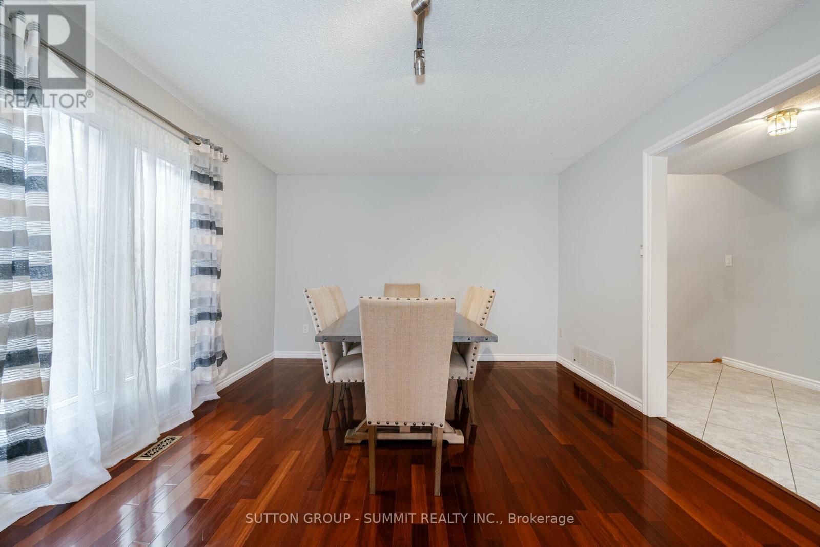 4238 Treetop Crescent, Mississauga, Ontario  L5L 2L9 - Photo 11 - W12129968
