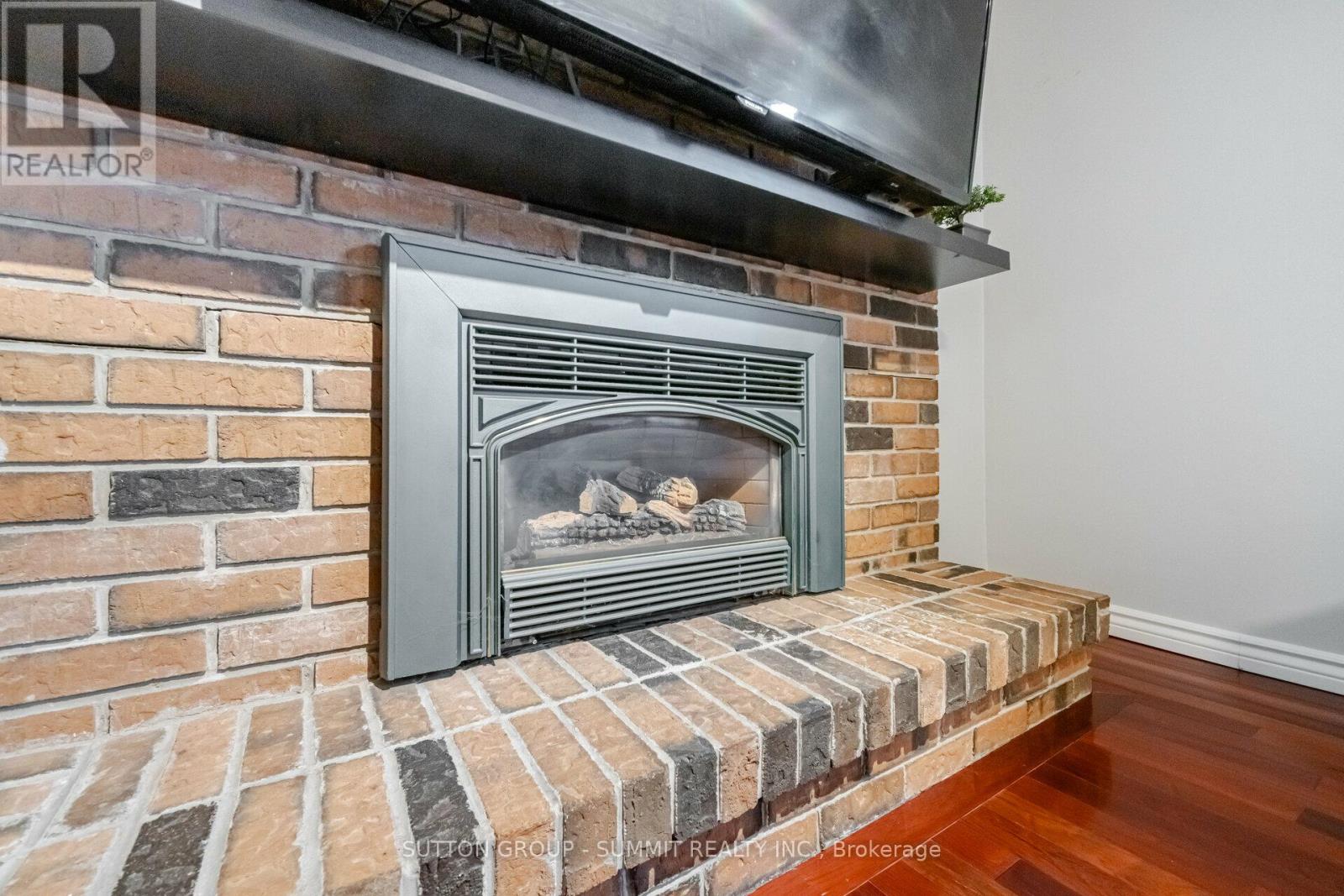 4238 Treetop Crescent, Mississauga, Ontario  L5L 2L9 - Photo 21 - W12129968