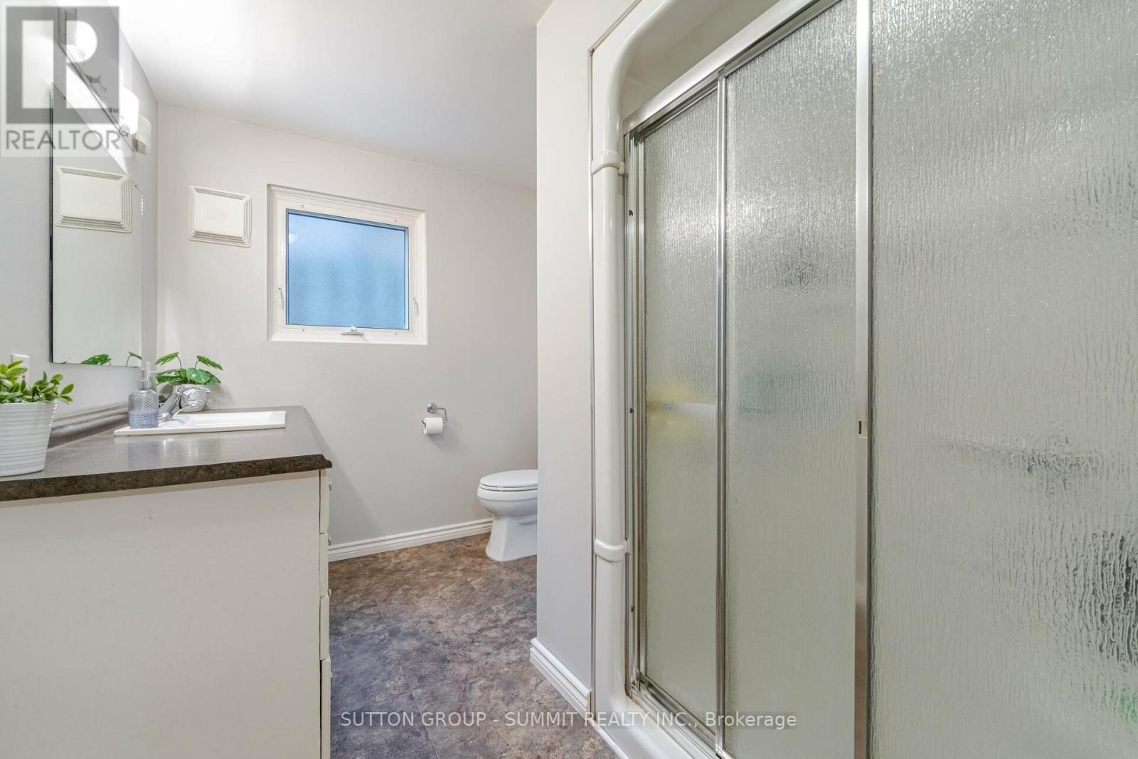 4238 Treetop Crescent, Mississauga, Ontario  L5L 2L9 - Photo 26 - W12129968