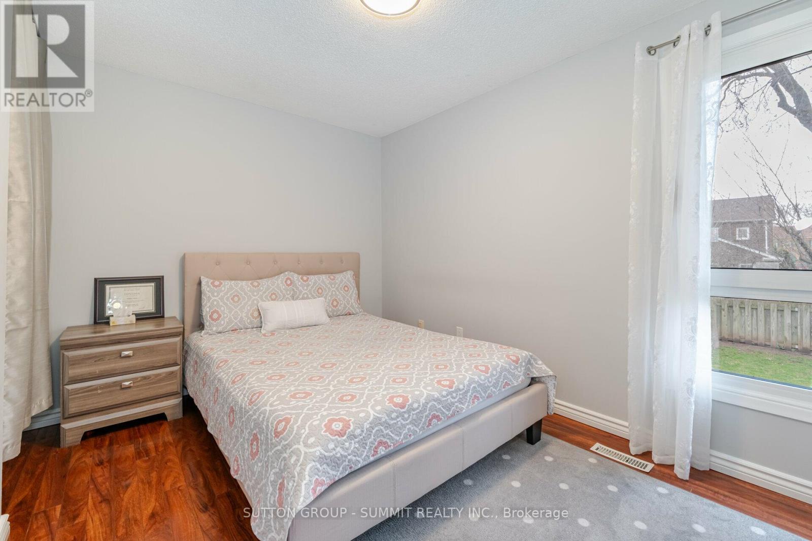 4238 Treetop Crescent, Mississauga, Ontario  L5L 2L9 - Photo 30 - W12129968