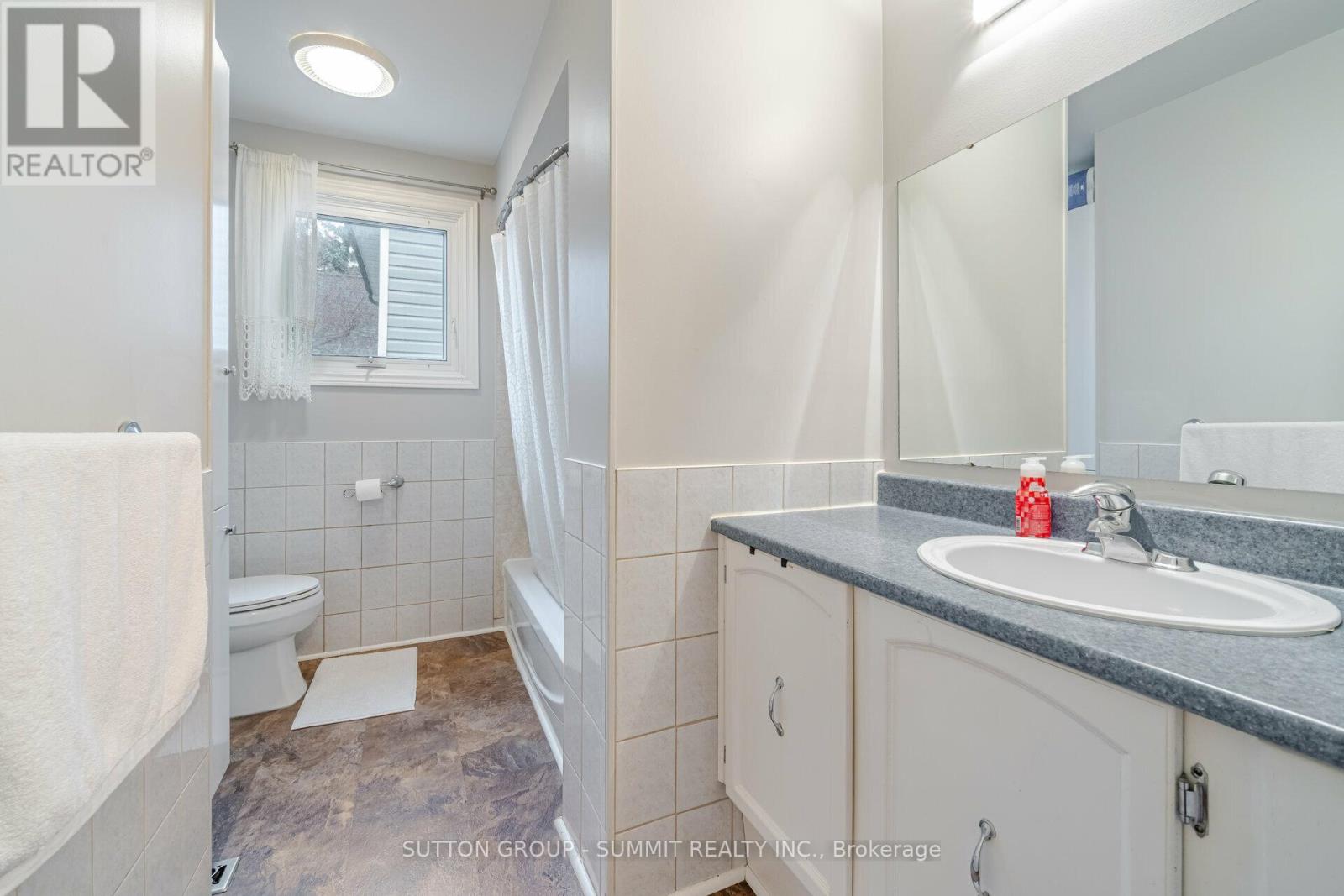 4238 Treetop Crescent, Mississauga, Ontario  L5L 2L9 - Photo 34 - W12129968