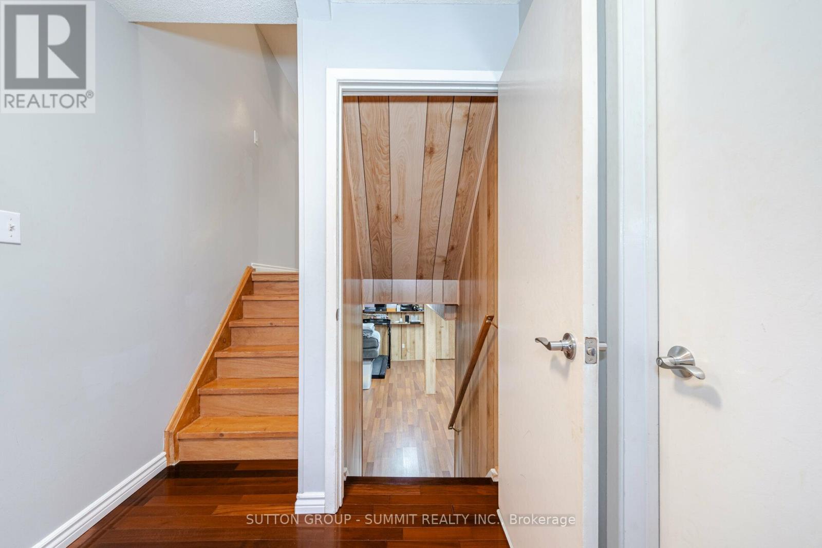4238 Treetop Crescent, Mississauga, Ontario  L5L 2L9 - Photo 35 - W12129968