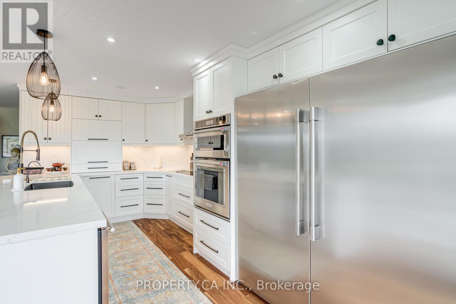 Property at 812 - 1700 THE COLLEGEWAY image 3
