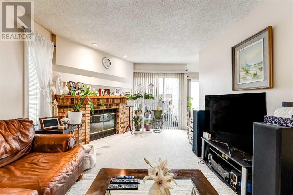 Property at 38 Coachway Gardens SW image 4