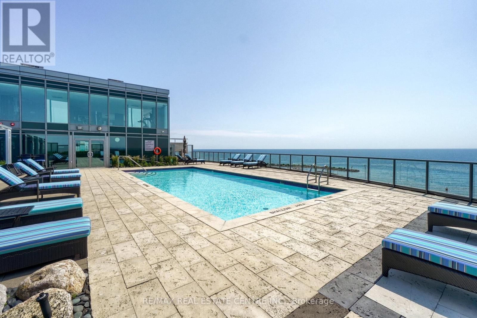 808 - 11 Bronte Road, Oakville, Ontario  L6L 5B6 - Photo 38 - W12113098