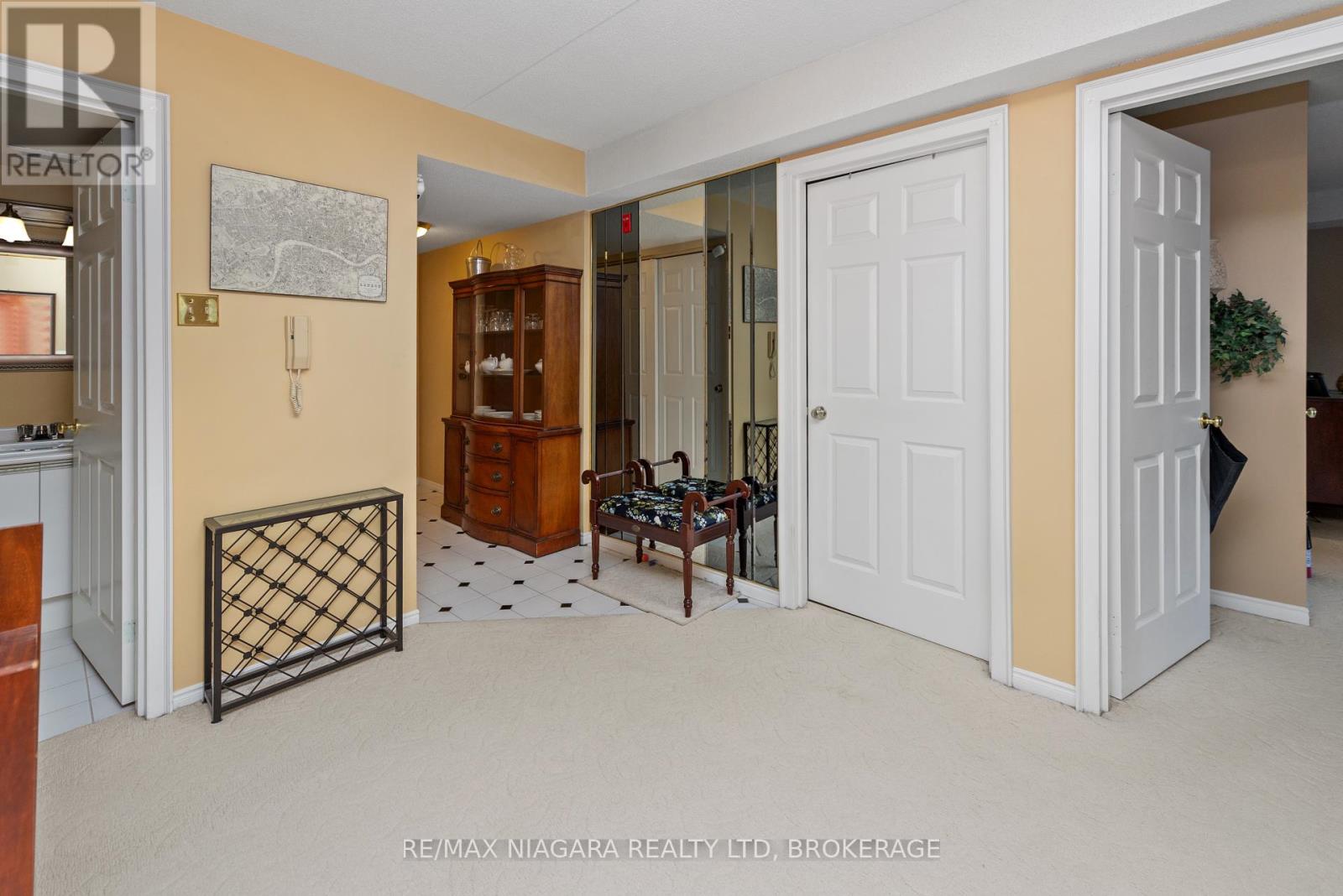 206 - 6704 Thorold Stone Road, Niagara Falls, Ontario  L2J 1B3 - Photo 14 - X12130062