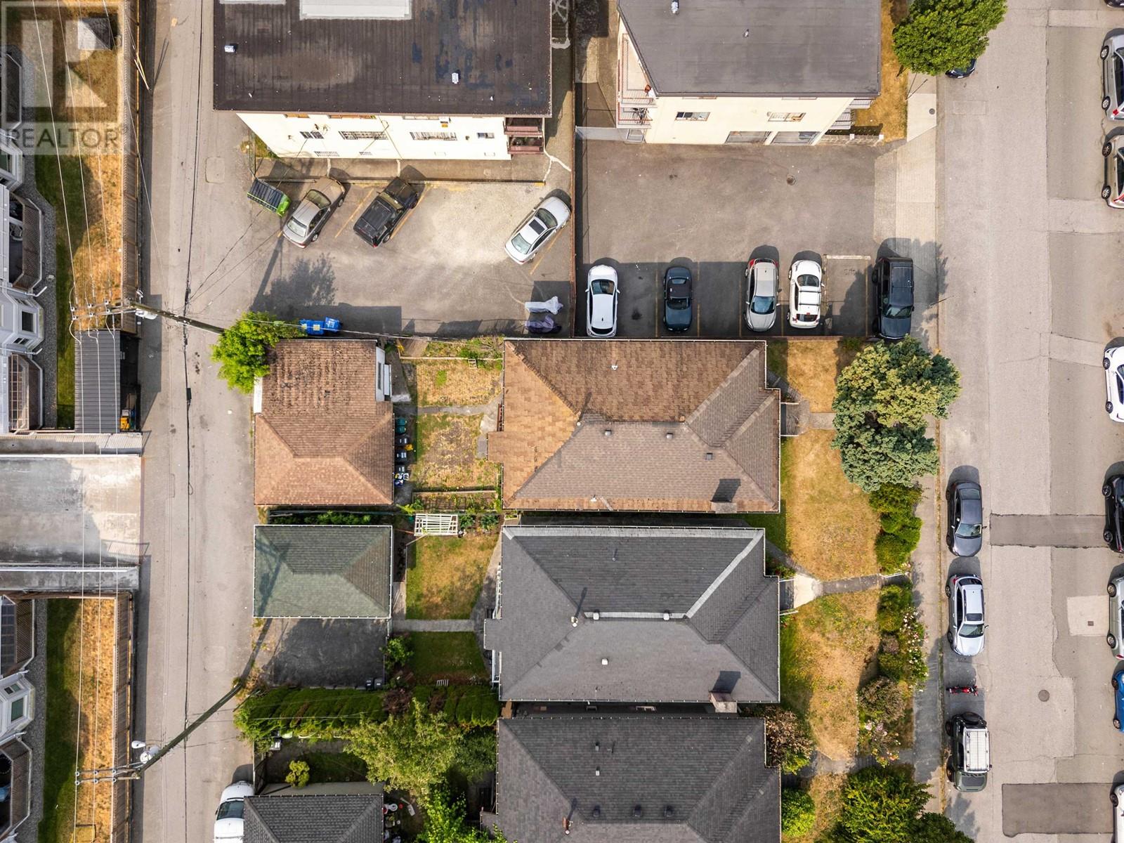 Property at 1632 E PENDER STREET image 4