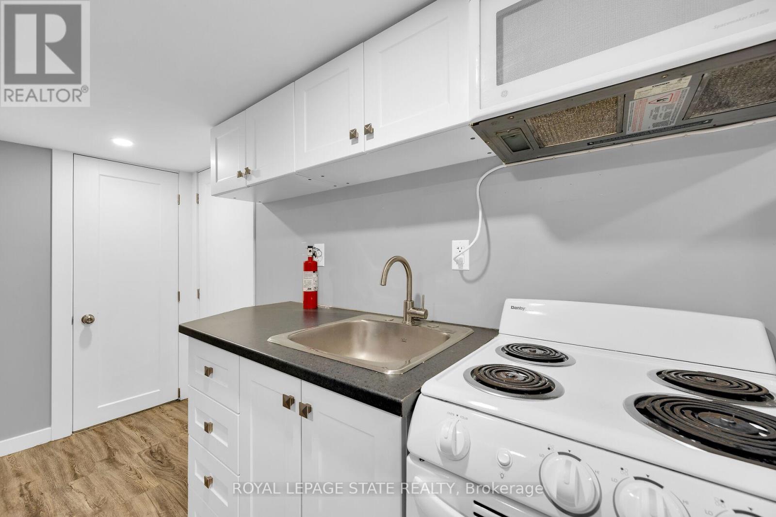 129 Dundurn Street N, Hamilton, Ontario  L8R 3E7 - Photo 20 - X12129828